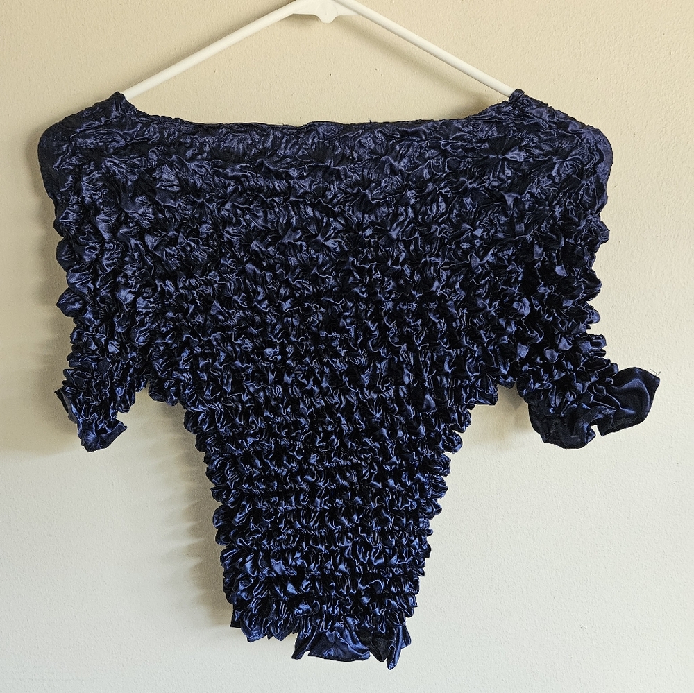 Vintage Elegant Navy Blue Crinkle/ Bubble Top One Size - Picture 2 of 10